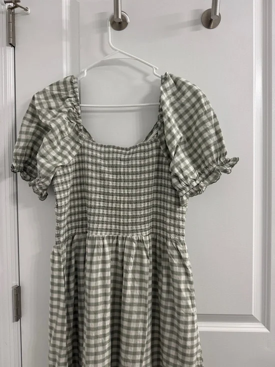Universal Thread Gingham Puff Sleeve Maxi Dress - Sage Green - Picture 4 of 5